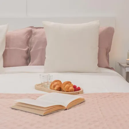 Nonna Tere Carate Urio