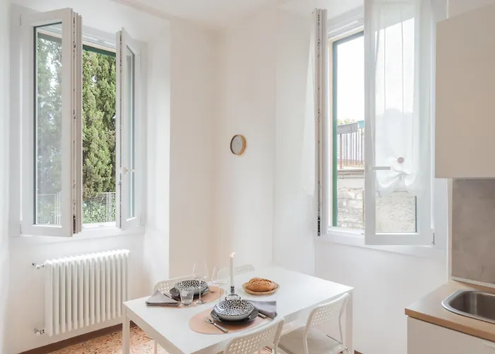 Appartement Nonna Tere Carate Urio